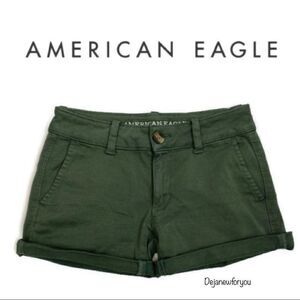 American Eagle Olive Green Midi Shorts Size 00